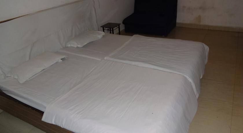 Hotel Hilton Palace, Bhopal 5
